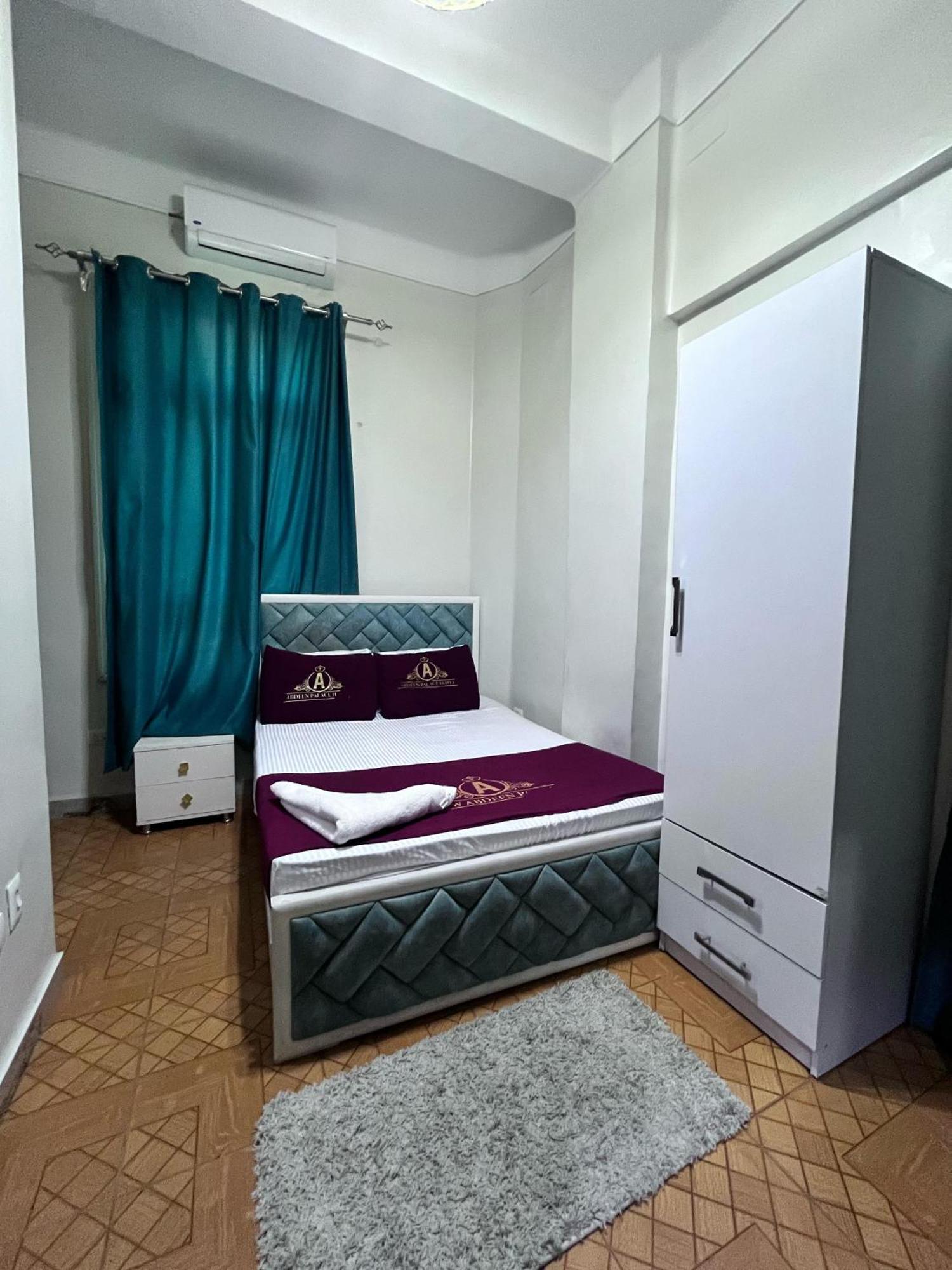 Hostel Abdeen *
